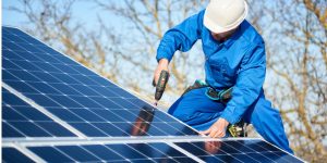Installation Maintenance Panneaux Solaires Photovoltaïques à Marseilles-les-Aubigny